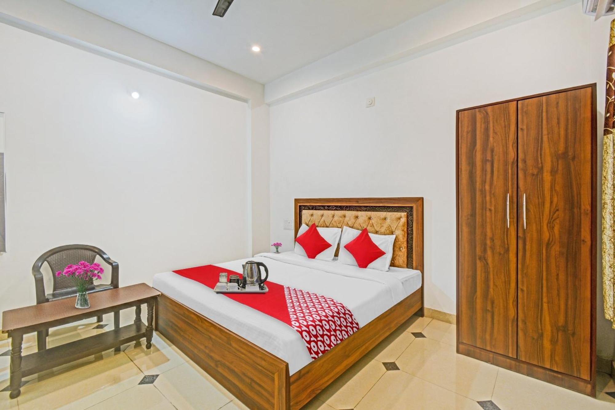 Hotel O Padharo Saa Ουνταϊπούρ Εξωτερικό φωτογραφία